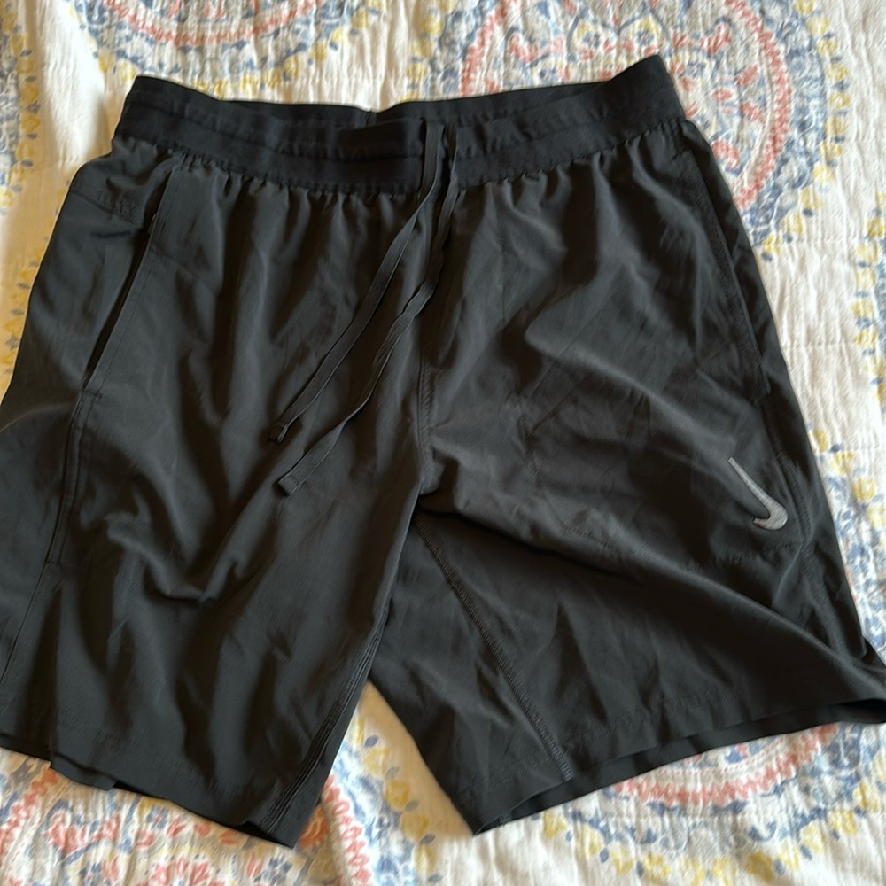 Nike Dri-Fit Shorts; Medium